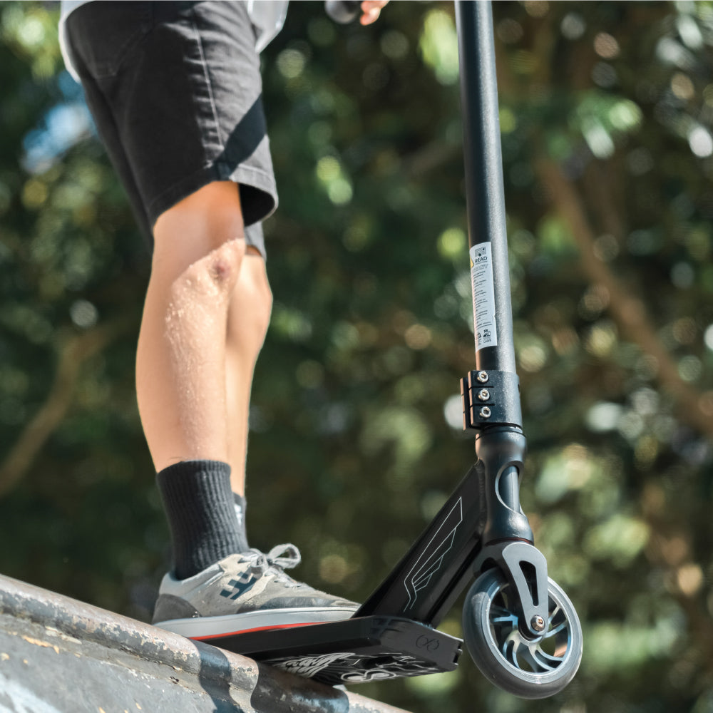 FLY Black - FR Series Pro Trick Scooter
